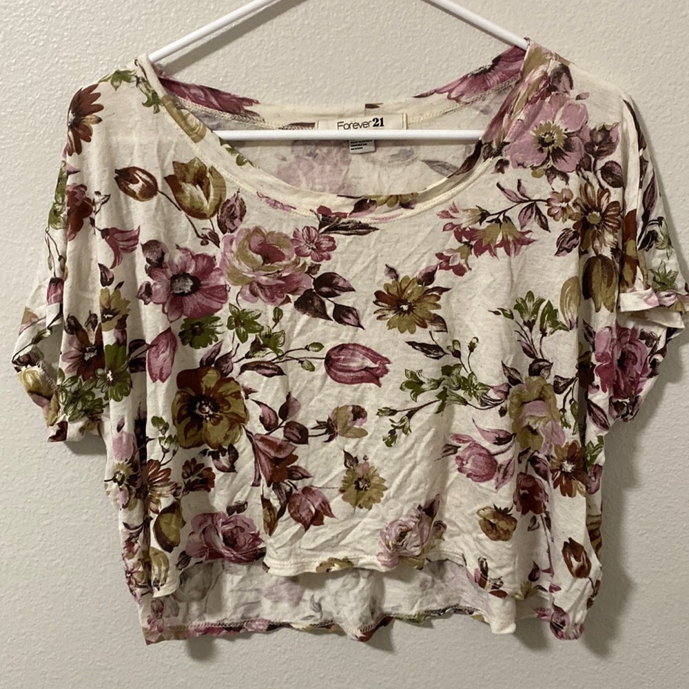 Floral Crop Top by Forever 21